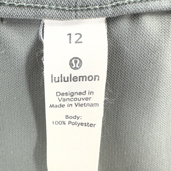 NEW Lululemon Womens On The Fly Crop Pants Size 12 Grey Sage Pockets Casual - Picture 9 of 15